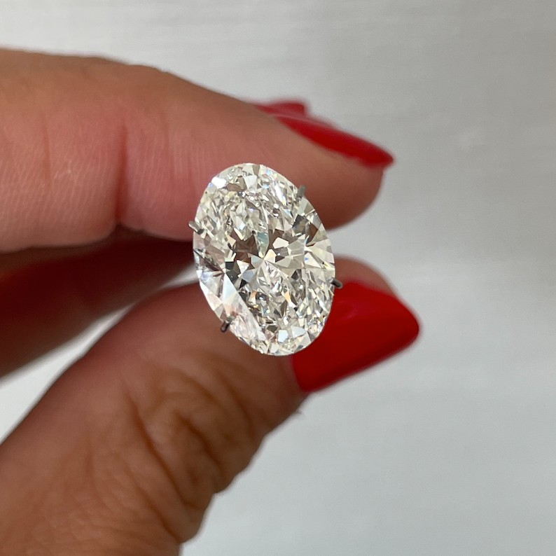 OVAL BRILLIANT 4.01 CARAT DIAMOND 