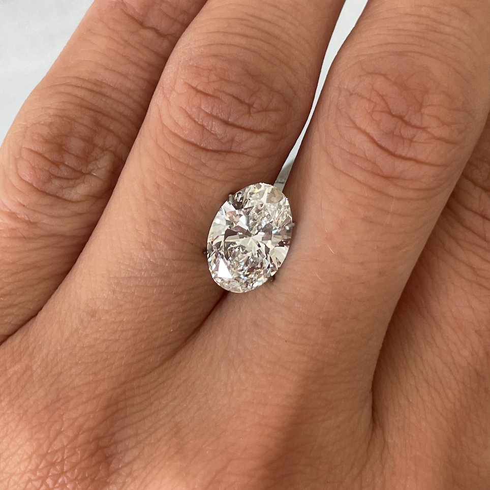 LARGE DIAMOND 